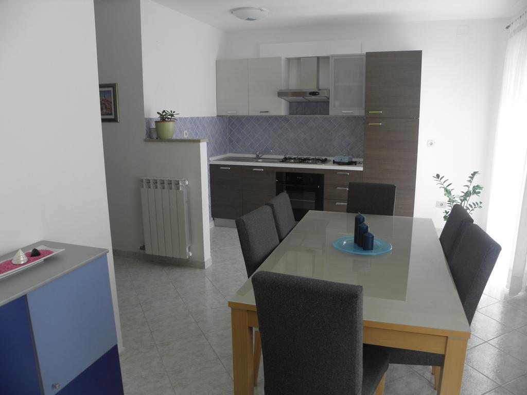 Apartment Ivana Rovinj Habitación foto